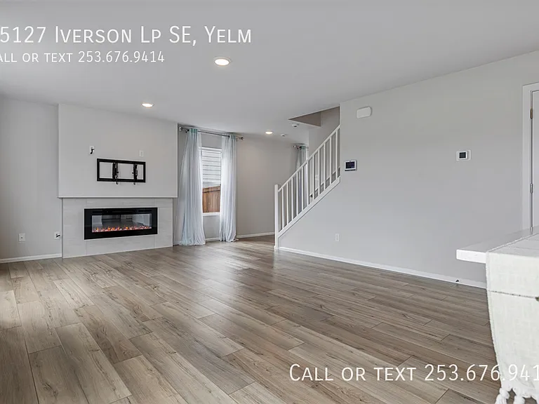 15127 Iverson Loop SE — Photo 9