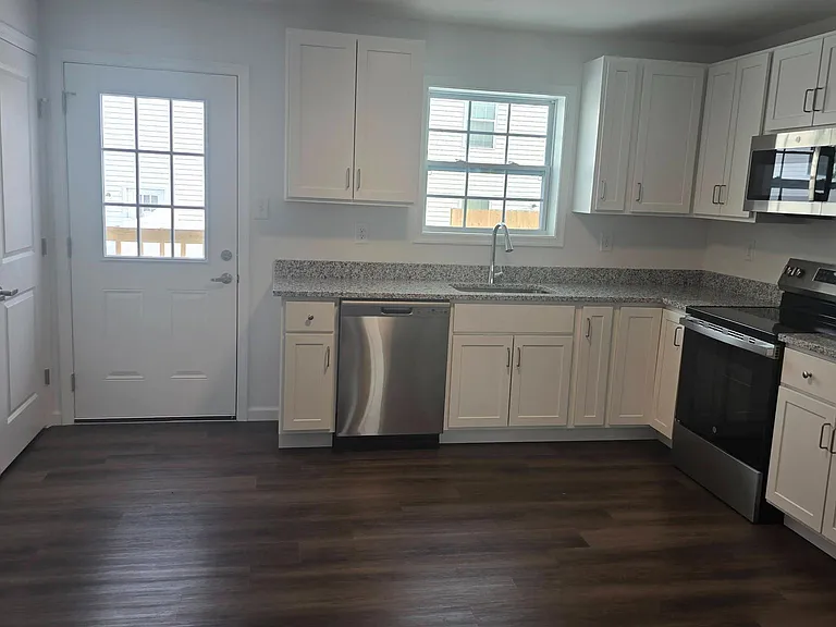 14 Snowdrop Ct — Photo 18