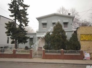 3541 102nd St, Corona, NY 11368