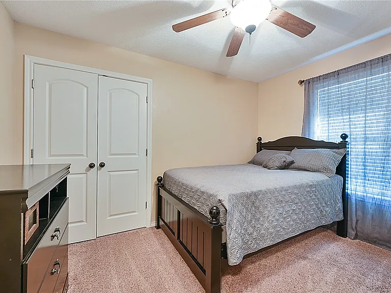 2214 Brougham Pl — Photo 10
