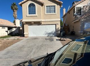 5832 Ballinger Dr, Las Vegas, NV 89142