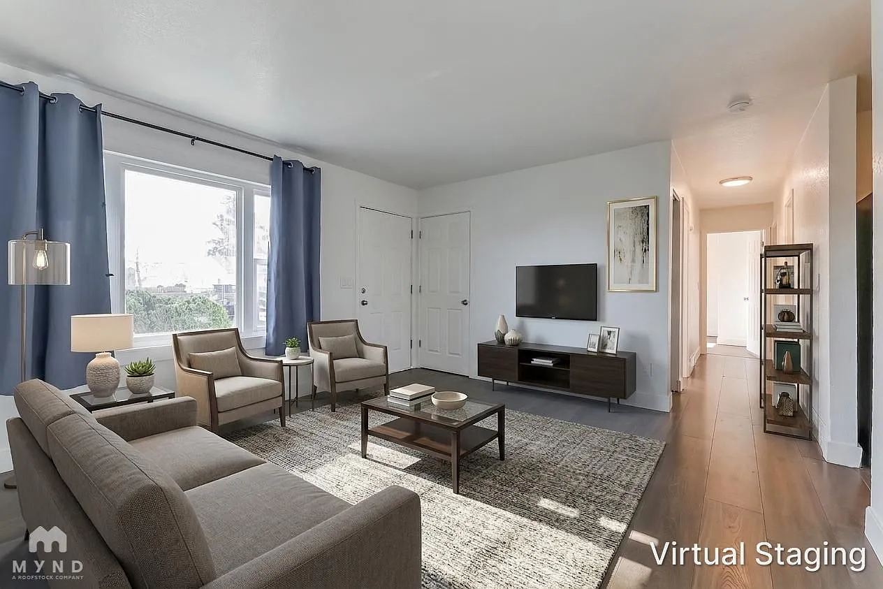 6 bed, 3.0 bath, 2063 sqft, $3,300 — Photo 2