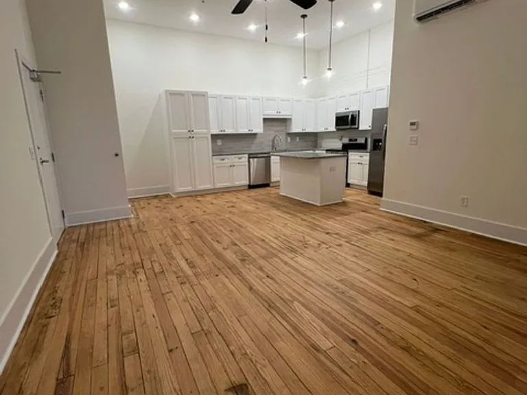 114 Nassau Pl — Photo 12