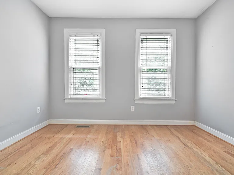 3415 Brown St NW — Photo 39
