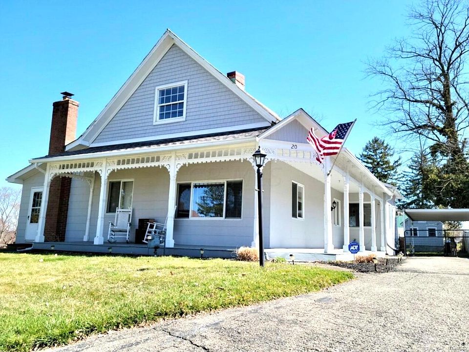 1st image of 20 Lakeview Dr