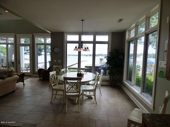 5th image of 50376 E Lakeshore Dr