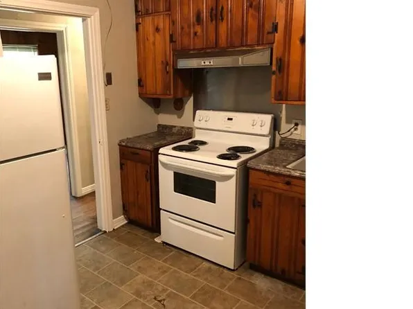 2205 N McVay Dr, Mobile, AL 36605