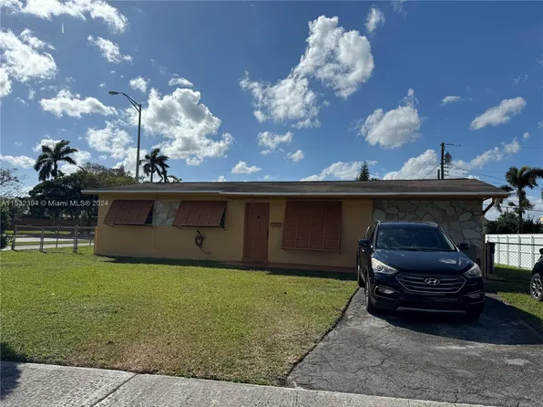 5520 SW 104th Ave, Miami, FL 33165