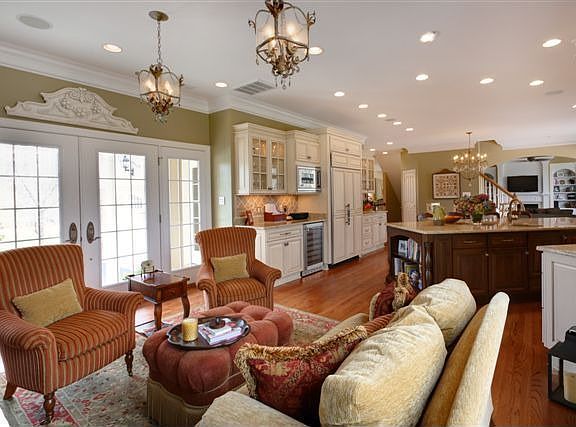 3rd image of 10912 Shallow Creek Dr