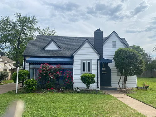 1713 Victory Ave Photo 1