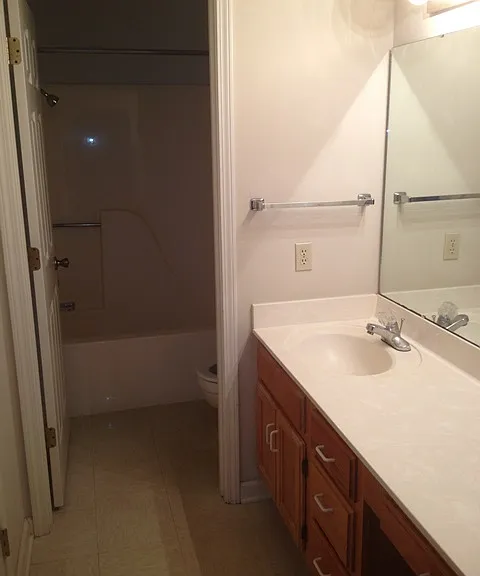 2823 College Ave #2 — Photo 11