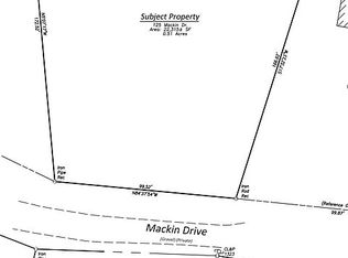 125 Mackin Dr, Griswold, CT 06351