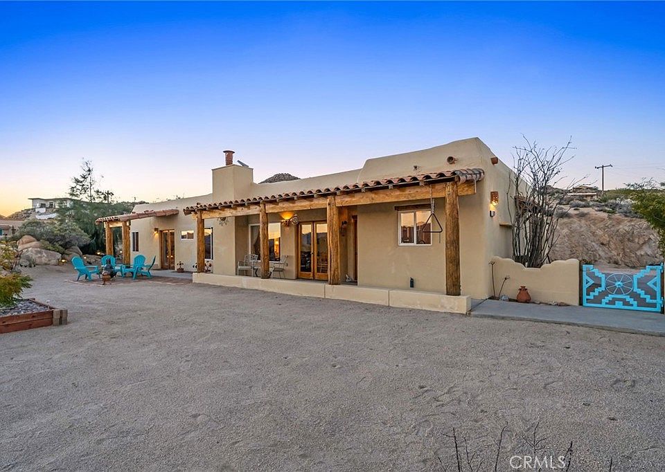 1st image of 57710 Bandera Rd