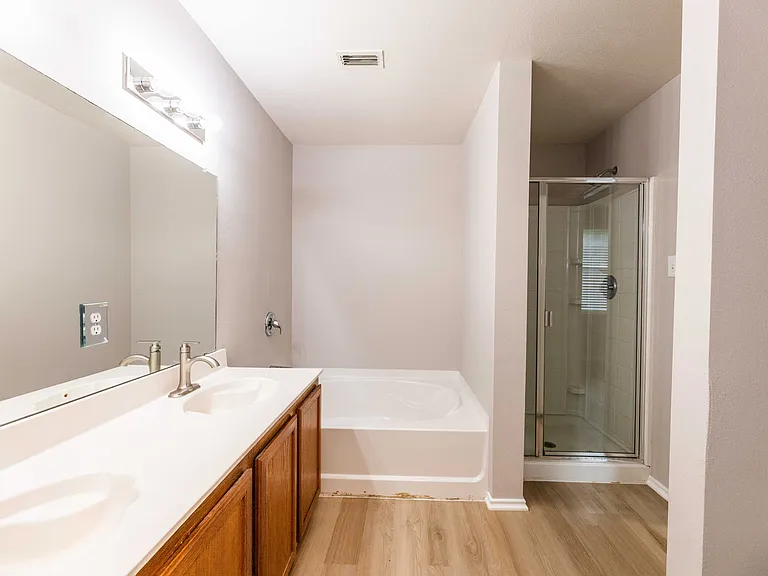 12870 Gillon Dr — Photo 11