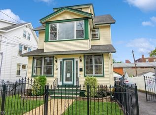 110 S Durand Pl, Irvington, NJ 07111