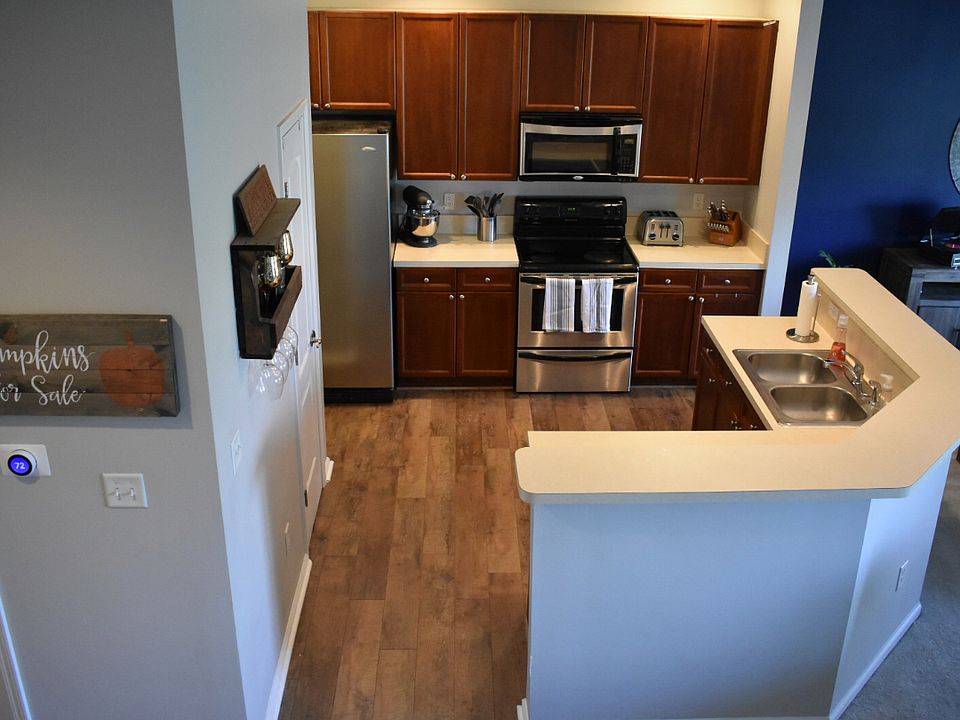 1st image of 7803 Essex Gate Dr S
