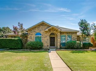 102 Creekside Ln, Coppell, TX 75019