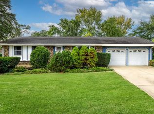 1429 Harvard Ln, Schaumburg, IL 60193