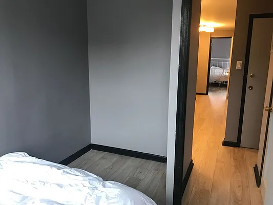 Rented by Premier Metro Realty Corp | media 23