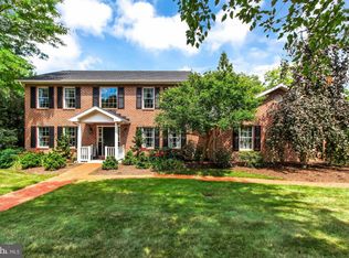 2022 Parkview Dr, Red Lion, PA 17356