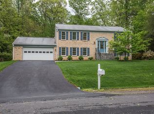 2821 Bree Hill Rd, Oakton, VA 22124