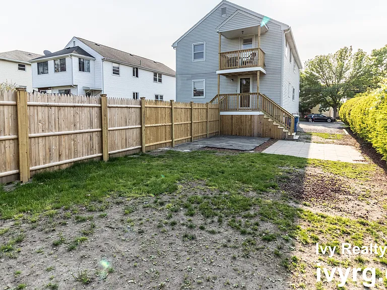 71 Trowbridge St #1 — Photo 13