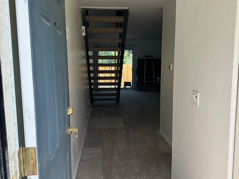336 S Memphis Way #F — Photo 1