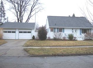 4421 Alpha St, Lansing, MI 48910