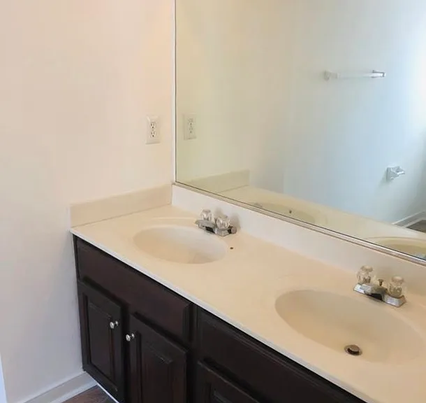 1107 Magnolia Pointe Blvd — Photo 3
