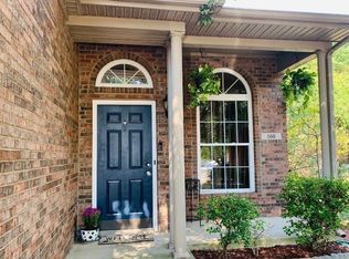 160 Clover Valley Dr, Lexington, KY