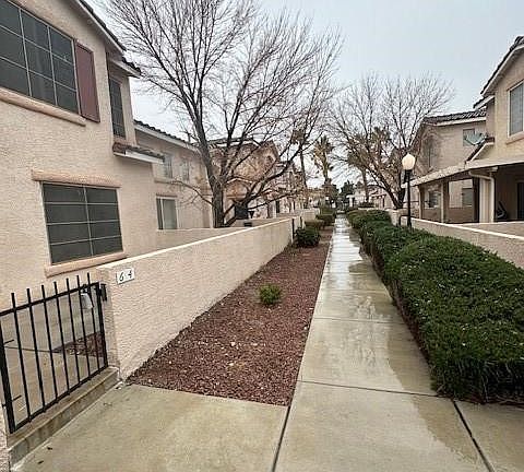 2nd image of 64 Belle Maison Ave