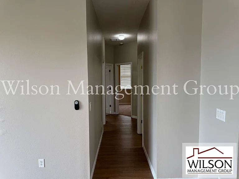 5004 Adair Oak Dr — Photo 16