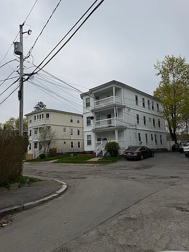 79 French Ave #2 Photo 1