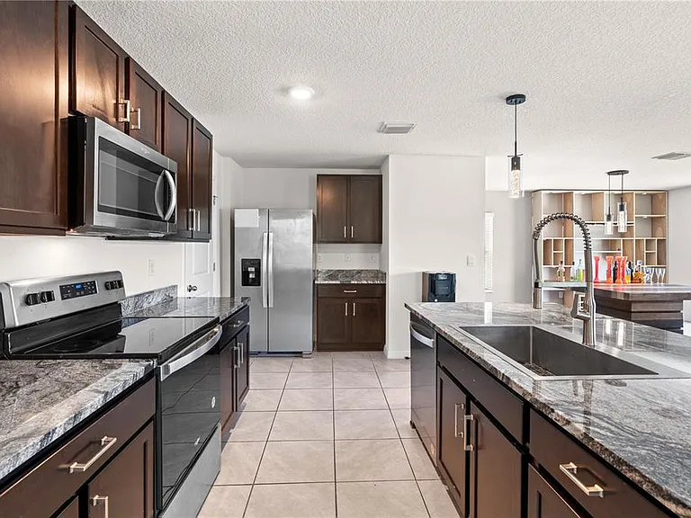 13576 Whiskey Daisy Dr — Photo 8