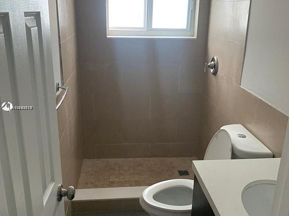 4th image of 9821 SW 195th St #0