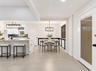 3815 Plum Hollow Dr, Houston, TX 77059