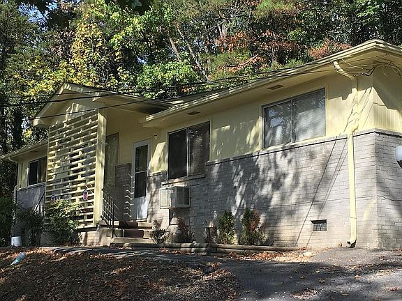 3rd image of 3125 Navajo Dr
