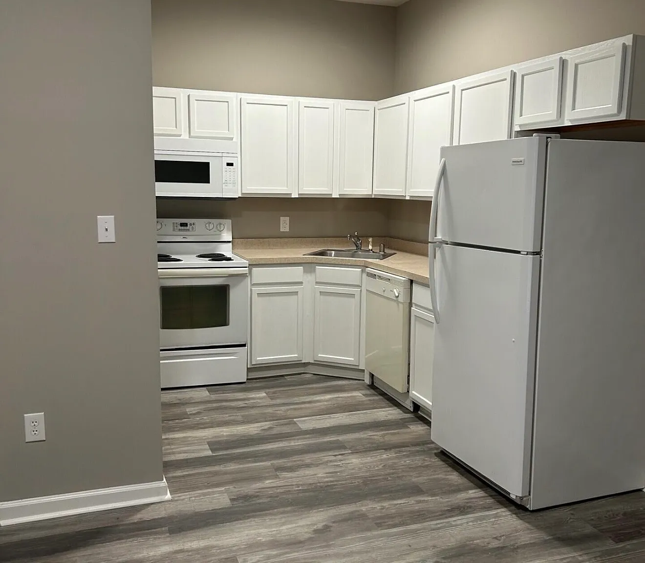 1 bed, 600 sqft, $775 — Photo 3