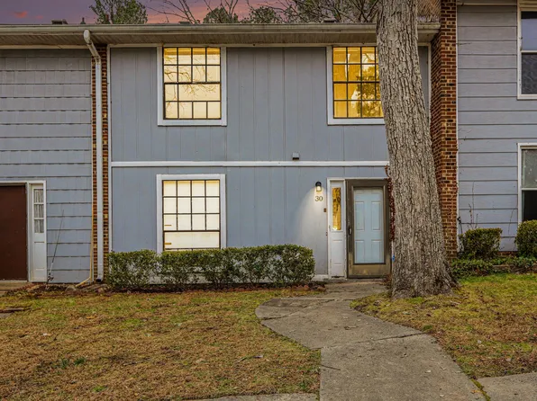 1304 Seaton Rd #30, Durham, NC 27713