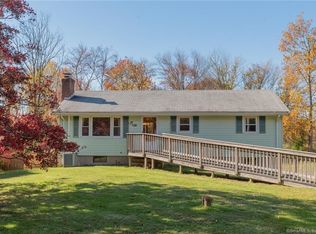 128 West St, Hebron, CT 06248
