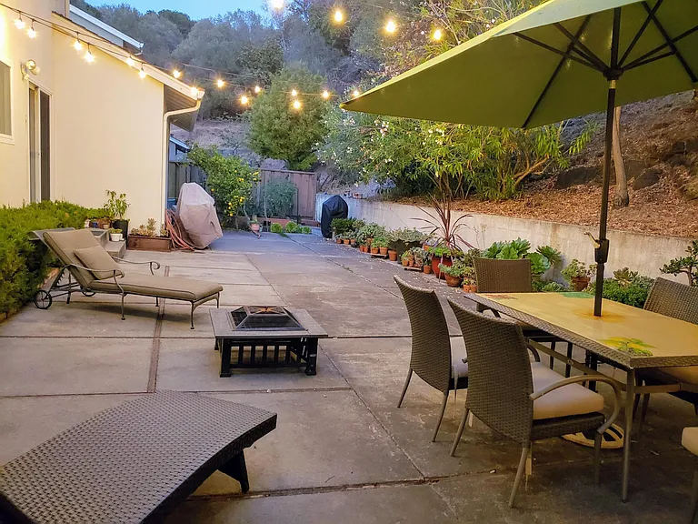 10 Kittie Ln — Photo 4
