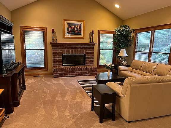 3rd image of 3761 Scioto Run Blvd
