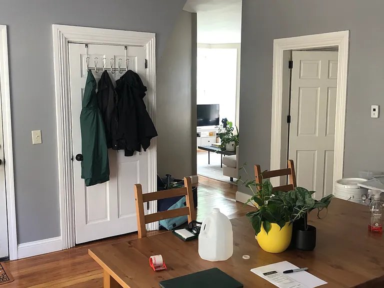 41 Oak St #2 — Photo 2