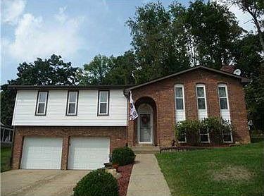 2nd image of 1990 Rachel Dr