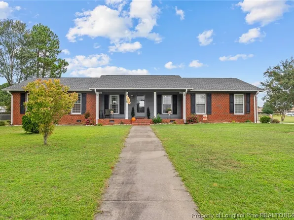 107 Murchison Dr, Dunn, NC 28334