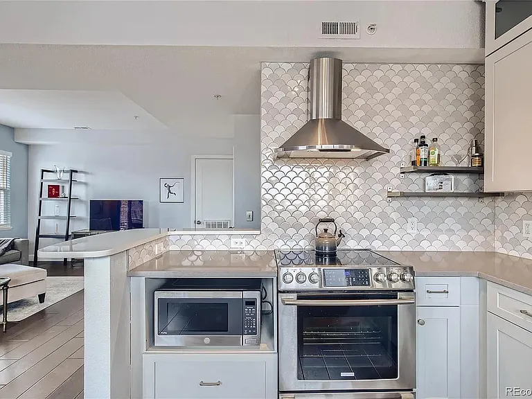 3025 Umatilla St #208 — Photo 11