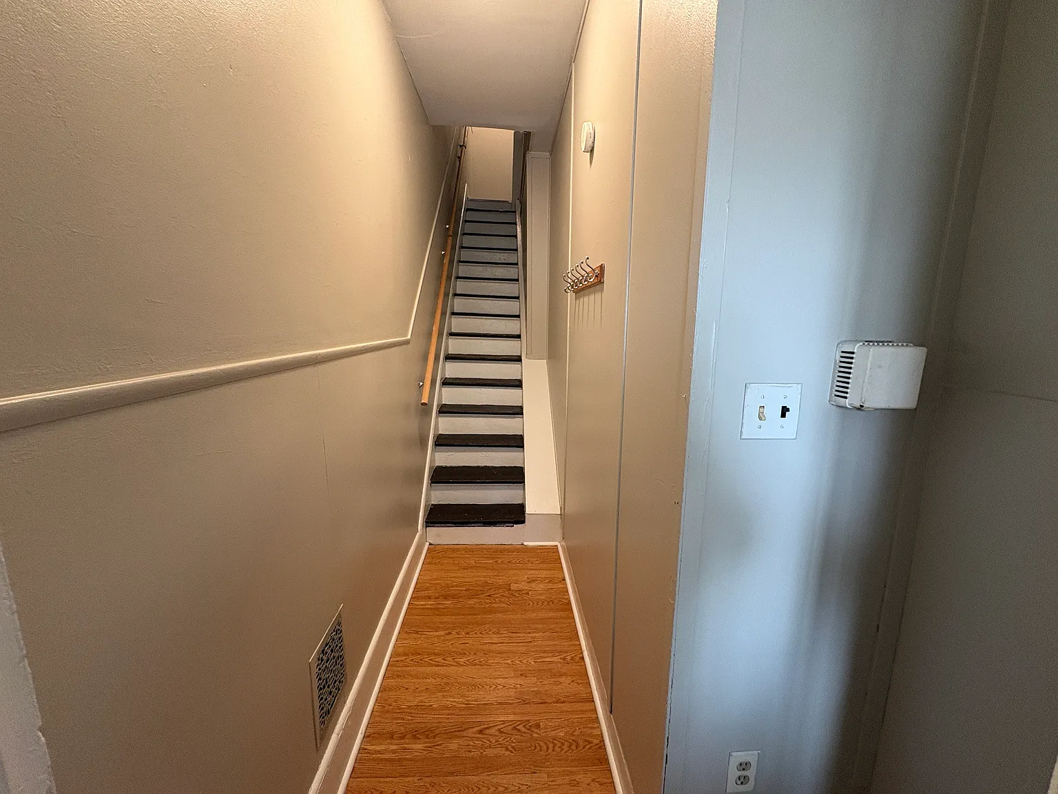411 South St, Apt 1 — Photo 3