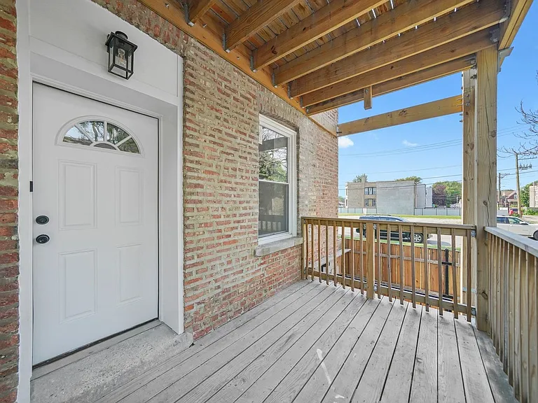 322 S Kostner Ave #1 — Photo 9