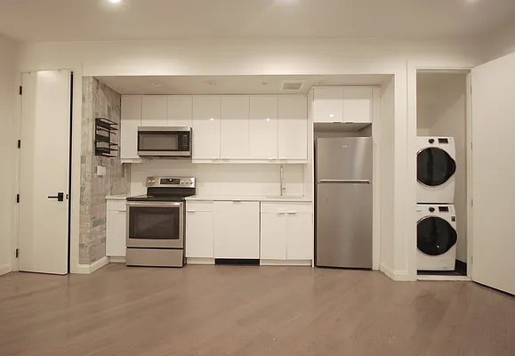 Rented by Corcoran | media 2