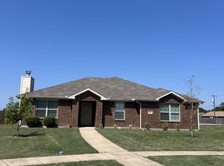 619 Cummings Ln, Lancaster, TX 75146